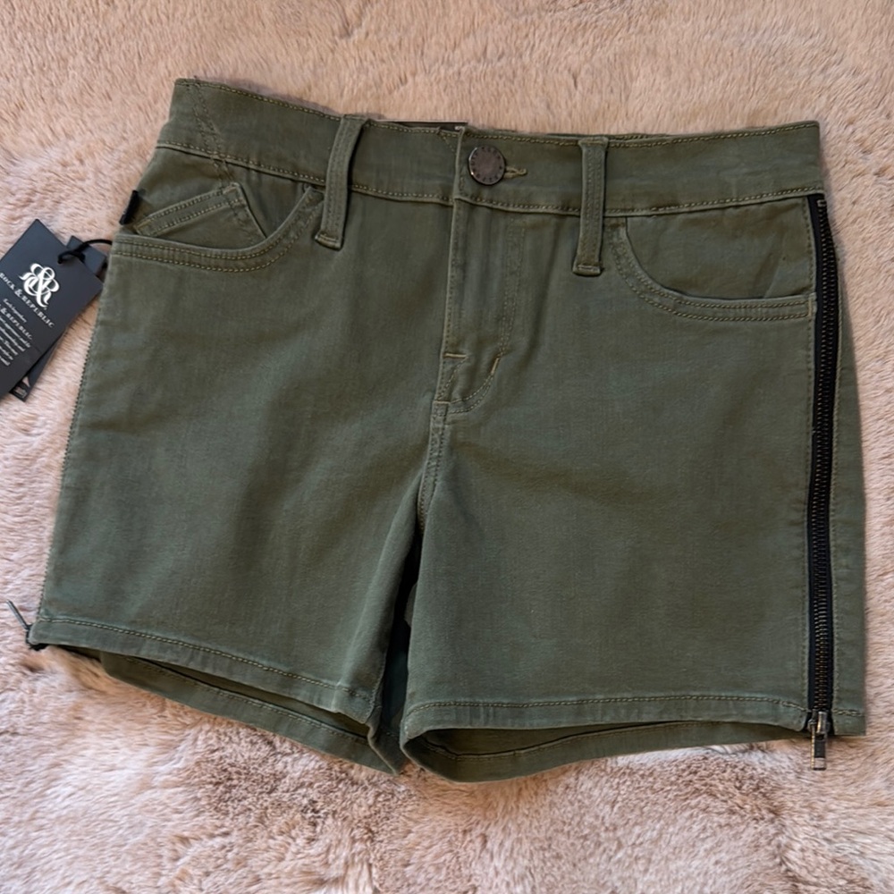 Rock & Republic Green Cargo Shorts